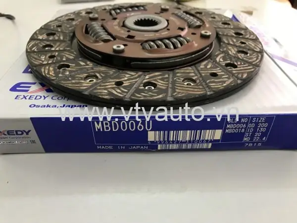 Giá Lá Côn Mazda 323 Đời 2004: Thông Tin Chi Tiết & Lưu Ý Quan Trọng