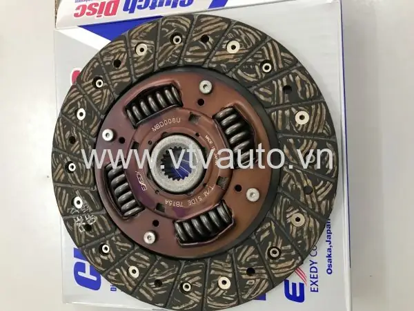 Giá Lá Côn Mazda 323 Đời 2004: Thông Tin Chi Tiết & Lưu Ý Quan Trọng