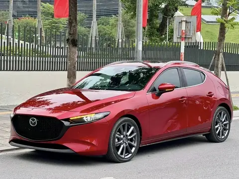 Giá Thực Tế Mazda 3: Khám Phá Chi Tiết & Lựa Chọn Thông Minh