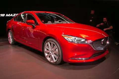 Mazda 6 2019 Bản Tiêu Chuẩn: Giá Xe, Chi Tiết Và Những Điều Cần Biết