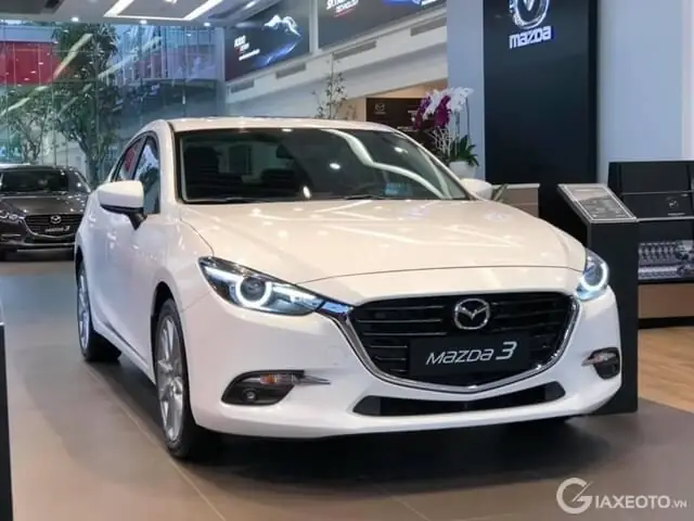 Giá Xe Ô Tô Mazda 3 Tại Tp.hcm: Cập Nhật Mới Nhất & Tư Vấn Chọn Xe