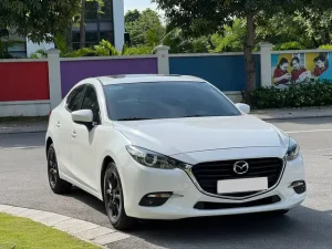 So Sánh Mazda 3 2017: Sedan Vs Hatchback, Giá Và Trang Bị