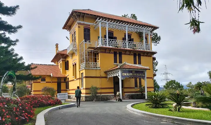 Hoàng Hậu Mazda Nam Mong: Khám Phá Vẻ Đẹp Độc Đáo Và Ứng Dụng Đời Sống