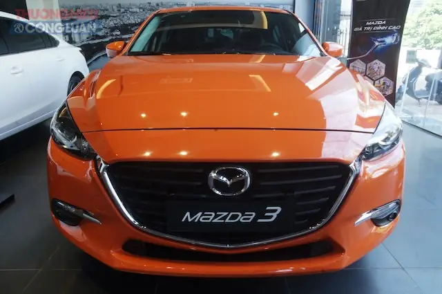 Hot Girl Và Xe Mazda 6: Câu Chuyện Hợp Gu Hay Chỉ Là Hào Nhoáng?