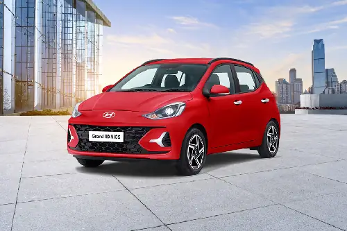 Hyundai Grand I10 Vs Mazda 3: So Sánh Chi Tiết Xe Nào Phù Hợp Với Bạn?