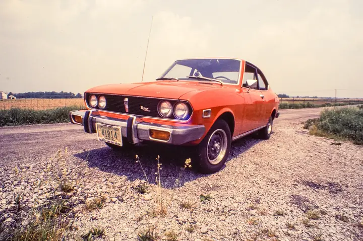 Jim Và Chiếc Mazda Đỏ: Một Câu Chuyện Về Sự Gắn Kết Và Những Hành Trình Bất Ngờ