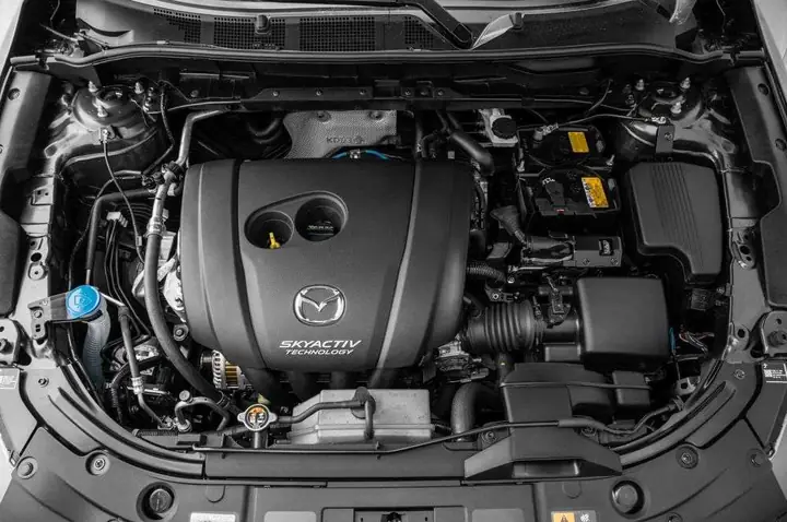 Hướng Dẫn Chi Tiết Vệ Sinh Buồng Đốt Mazda 3: Tối Ưu Hiệu Suất Và Tiết Kiệm Nhiên Liệu