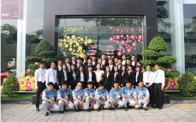 Khách Hàng Nhận Xe Tải Mazda Gò Vấp: Hướng Dẫn Toàn Diện Từ A-z