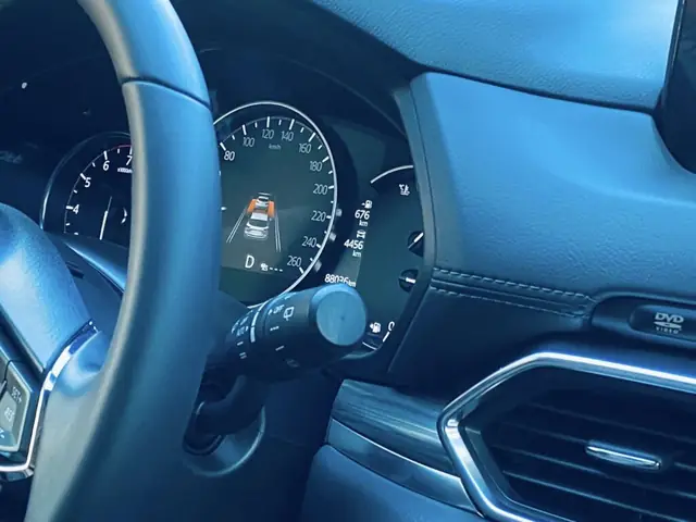 Khách Sét Tóc Độ Trên Mazda 6: Hướng Dẫn Toàn Diện & Lời Khuyên Chuyên Sâu