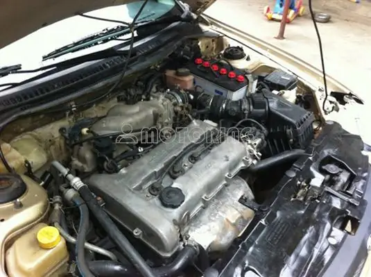 Khoang Máy Xe Mazda 323: Hướng Dẫn Chi Tiết & Giải Đáp Thắc Mắc Từ Chuyên Gia