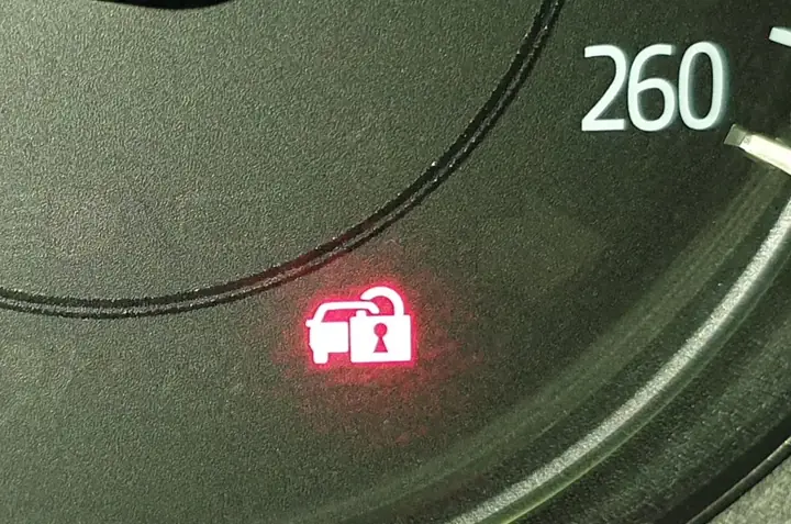 Kí Hiệu Sd Trên Xe Mazda 3: Ý Nghĩa Và Cách Xử Lý Khi Gặp Phải