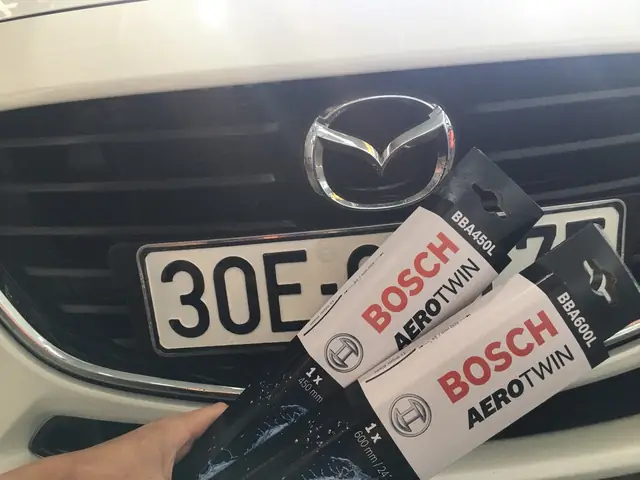 Kích Cỡ Gạt Nước Mưa Mazda 3 2009: Hướng Dẫn Chi Tiết Chọn Lựa Phù Hợp