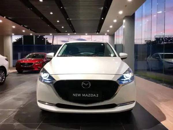 Kích Thước Mazda 2 2026 Hatchback Trắng: Thông Số Chi Tiết Và Đánh Giá Thực Tế