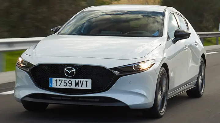 Đánh Giá Chi Tiết Mazda 3: Lựa Chọn Hoàn Hảo Cho Đam Mê Lái Xe