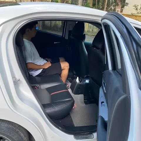 Biến Hóa Không Gian Hàng Ghế Sau Mazda 2: Mẹo Đơn Giản Giúp Xe Rộng Rãi Hơn