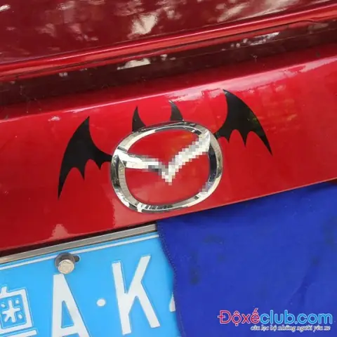 Logo Dán Nắp Capo Mazda 3: Nâng Tầm Thẩm Mỹ, Khẳng Định Phong Cách Xe