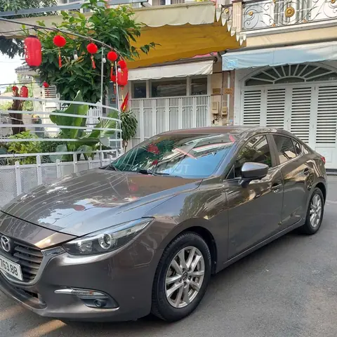 Màu Nâu Titanium Mazda 3: Vẻ Đẹp Sang Trọng Và Đẳng Cấp Trên Đường Phố