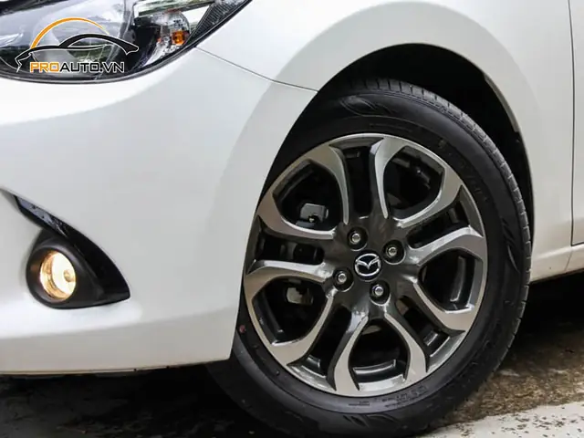 Mâm Xe Mazda 2: Tổng Quan Chi Tiết Về Thiết Kế, Kích Thước Và Bảo Trì Mâm Xe Mazda 2: Tổng Quan Chi Tiết Về Thiết Kế, Kích Thước Và Bảo Trì