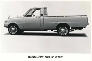 Mua Mazda 1200 1967 – Kiểm Tra & Đánh Giá Cho Người Yêu Xe Cổ