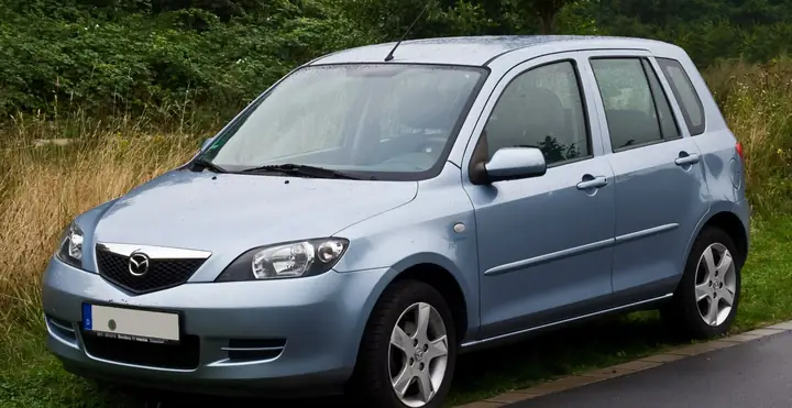Đánh Giá Chi Tiết Mazda 2 Đời 2005: Xe Hatchback Nhật Bản Giá Rẻ Đáng Mua Năm 2026?
