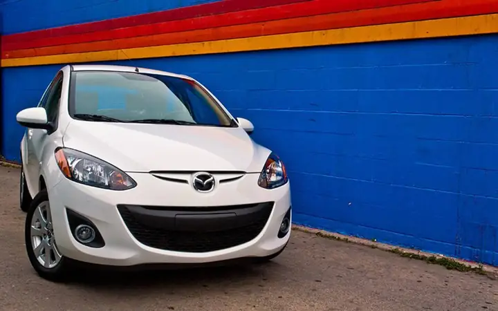 Đánh Giá Chi Tiết Mazda 2 2013 Hatchback – Hiệu Suất, Tiện Nghi & Độ Tin Cậy