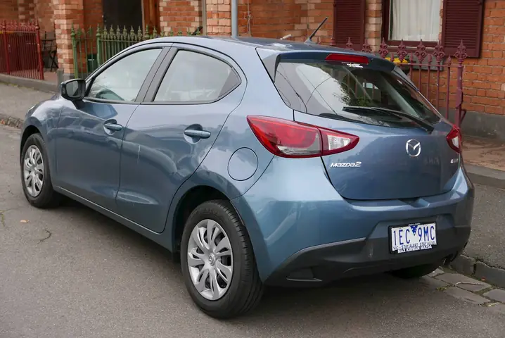 Tải Và Sử Dụng Owner’s Manual Mazda 2 2014 – Hướng Dẫn Chi Tiết