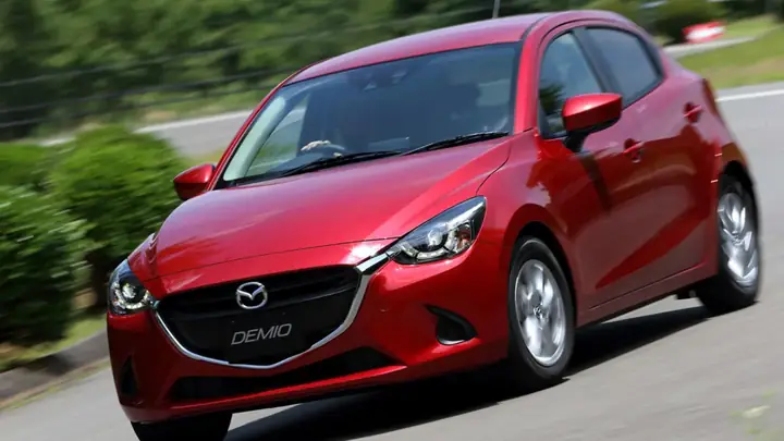 Hướng Dẫn Mua, So Sánh Giá Và Thông Số Mazda 2 2014