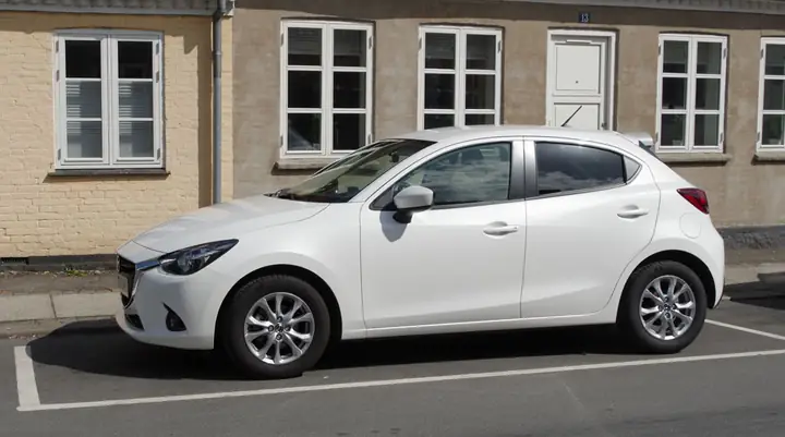 Mazda 2 Số Tự Động: Ưu Điểm, Nhược Điểm Và Đánh Giá Chi Tiết Mazda 2 Số Tự Động: Ưu Điểm, Nhược Điểm Và Đánh Giá Chi Tiết