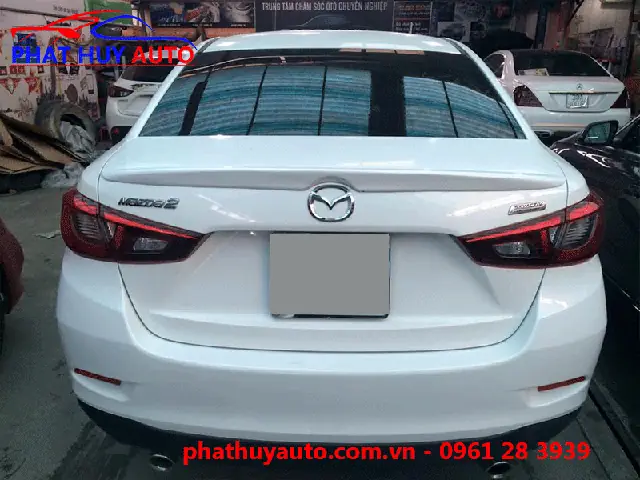 Hướng Dẫn Lắp Đặt Và Chọn Mua Đuôi Gió Mazda 2 Cho Mọi Năm Xe