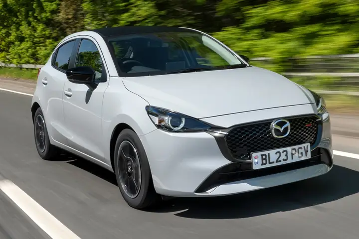 Tối Ưu Tiêu Thụ Nhiên Liệu Mazda 2 Cho Mọi Kiểu Lái