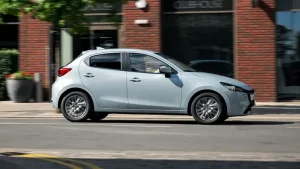 Mazda 2 Có Thực Sự Tốt? Đánh Giá Chi Tiết Từ A Đến Z Năm 2026