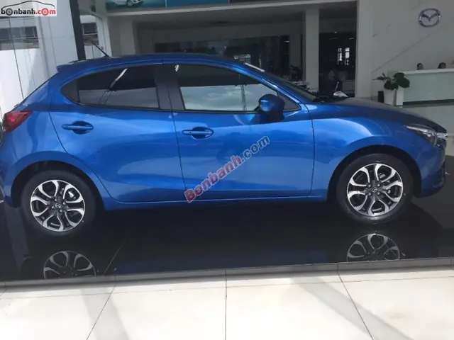 So Sánh Mazda 2 Hatchback Các Phiên Bản: Đánh Giá Ưu Nhược Điểm Cho Người Mua