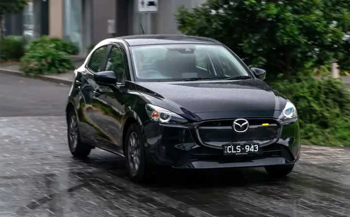 Tìm Hiểu Mazda2: Các Phiên Bản, Thông Số & Mức Giá Cho Người Mua