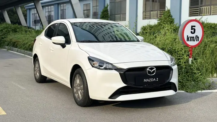 Mazda 2 Lắp Ráp: Ra Mắt Phiên Bản Mới - Đánh Giá Toàn Diện & Thông Tin Cập Nhật