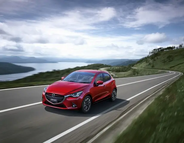 Đánh Giá Chi Tiết Mazda2 Mexico: Dòng Hatchback Nhật Bản Phù Hợp Với Đô Thị?