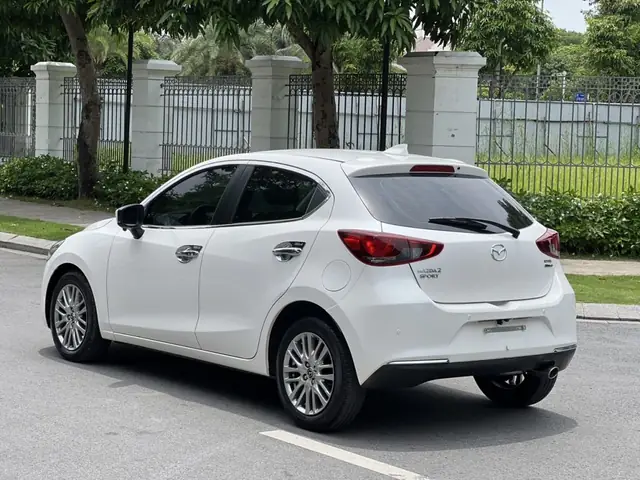 So Sánh Các Phiên Bản Mazda 2 – Chọn Đúng Mẫu Cho Nhu Cầu Của Bạn