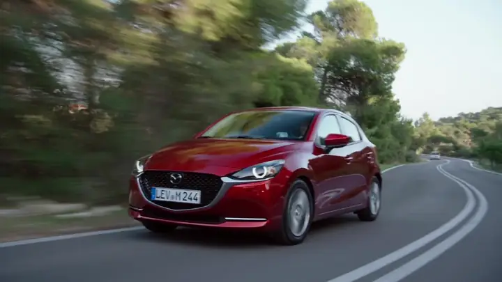 Mazda 2 Premium Soul Red Crystal: Vẻ Đẹp Quyến Rũ Và Những Điểm Nhấn Đáng Tiền