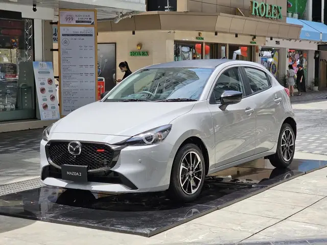 Mazda 2 Ra Mắt Tại Thái Lan: Sự Lột Xác Đầy Ấn Tượng Của Mẫu Sedan Hạng B