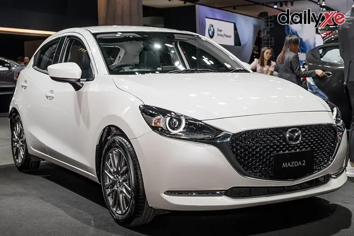 Đánh Giá Chi Tiết Mazda 2 S Hatchback 2026