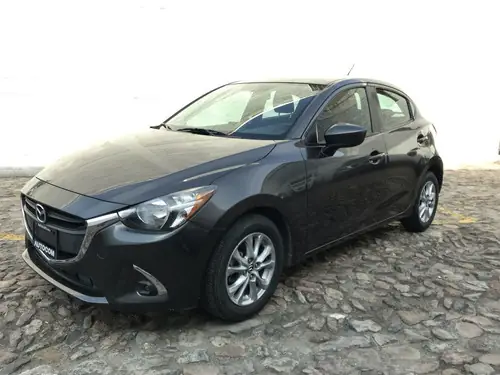 Mazda 2 Seminuevo: Đánh Giá Chi Tiết Và Lưu Ý Khi Mua Xe Cũ