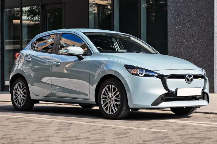 Đánh Giá Mazda 2 – Xem Xét Liệu Hatchback Này Có Đáng Mua Không