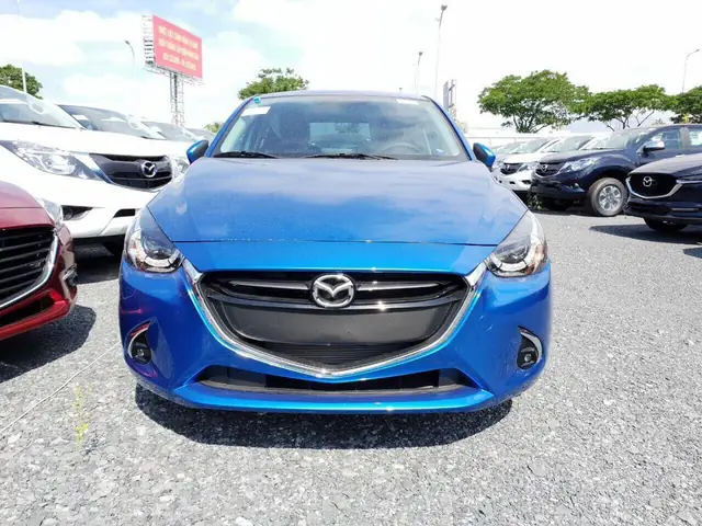 Khám Phá Màu Xanh Dynamic Blue 44j Trên Mazda 2 – Hướng Dẫn Chi Tiết Cho Người Mua