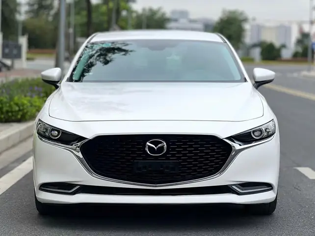 Đánh Giá Toàn Diện Mazda 3 1.5: Các Phiên Bản Deluxe, Luxury, Premium