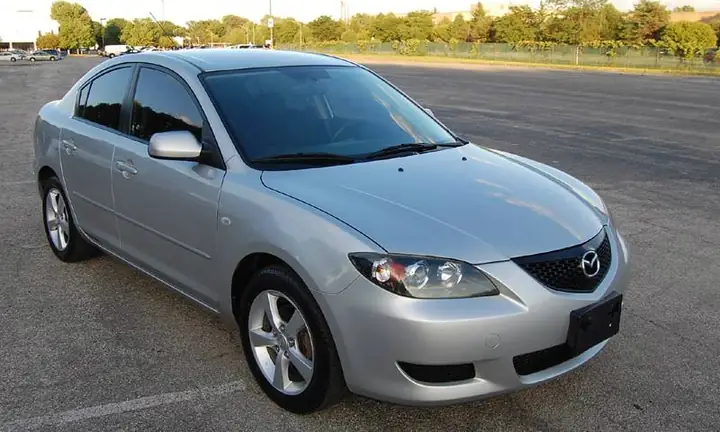 Mazda 3 1.6 At Sản Xuất 2004: Khám Phá Mẫu Sedan Tiền Nhiệm Đầy Giá Trị
