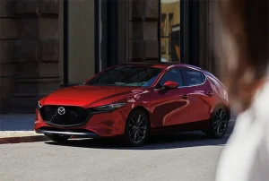 So Sánh Giá Và Thông Số Mazda 3 Sedan Vs Hatchback Cho Người Mua