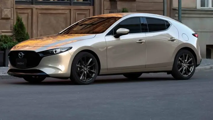 Mazda 3 5d: Tổng Quan Chi Tiết Về Phiên Bản Hatchback Đa Năng