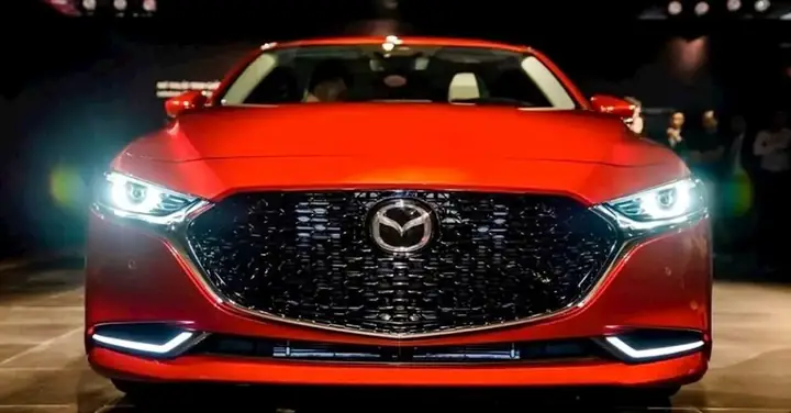 Mazda 3 Cleopatra: Khám Phá Phiên Bản Độc Bản Và Ý Nghĩa Thiết Kế Mazda 3 Cleopatra: Khám Phá Phiên Bản Độc Bản Và Ý Nghĩa Thiết Kế