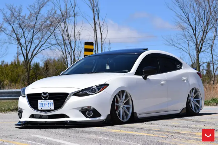 Mazda 3 Custom: Top 5 Gói Tùy Chỉnh Tối Ưu