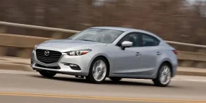 So Sánh Mazda 3 2017: Hatchback, Sedan & Facelift Cho Người Mua Thông Minh