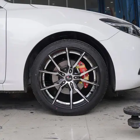 Mazda 3 Gắn Mâm 19 Inch: Nâng Tầm Diện Mạo Hay Rước Họa Vào Thân?